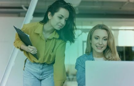 Nowoczesny onboarding - jak automatyzacja low-code zmienia pierwsze dni pracownika w firmie