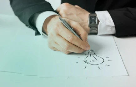 Jak low-code wspiera tworzenie nowoczesnych rozwiązań IT - od analizy, po doskonalenie