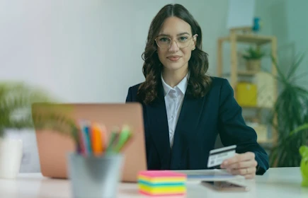 Elektroniczny obieg faktur zgodny z KSeF z platformą low-code nAxiom